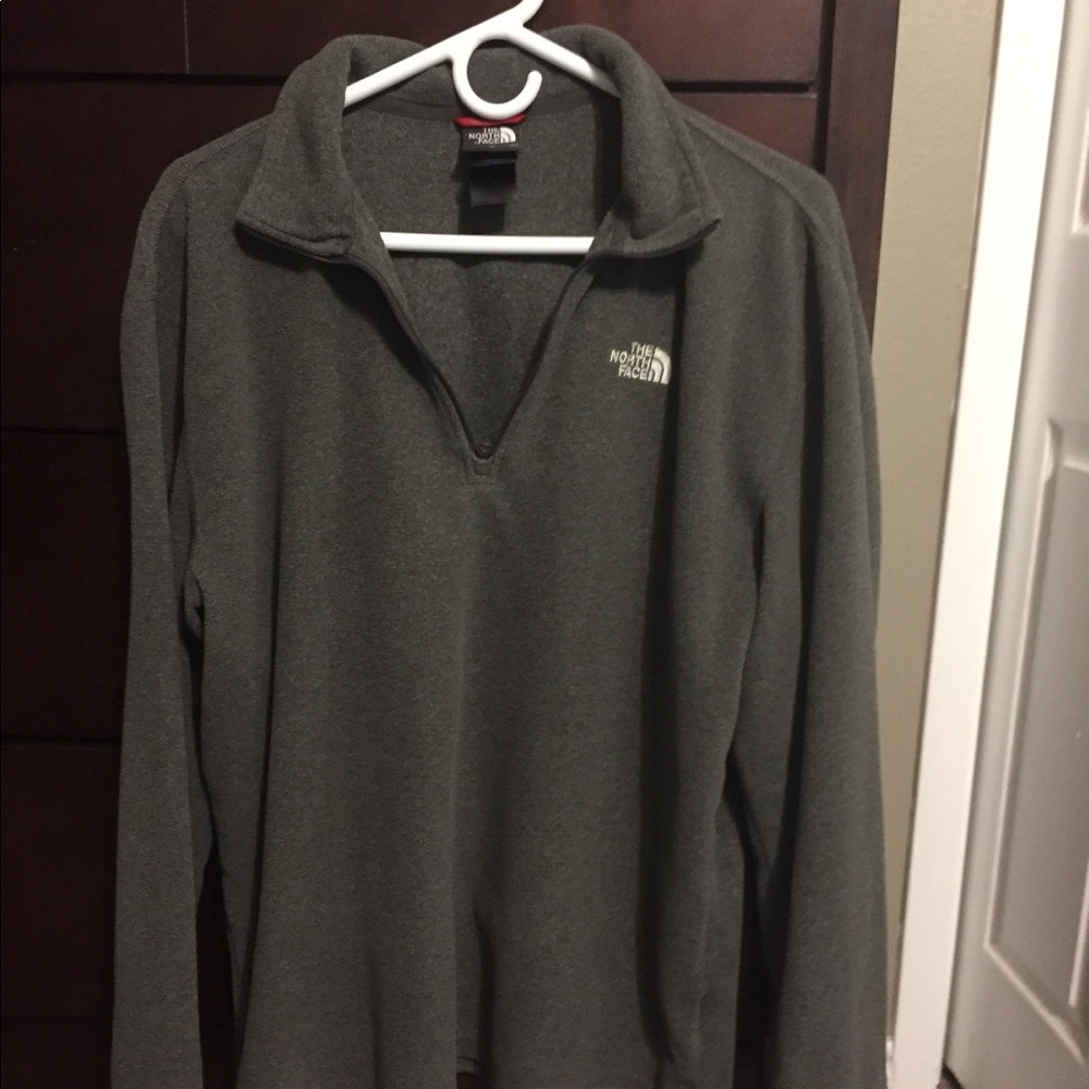North Face 1/4 zip pullover